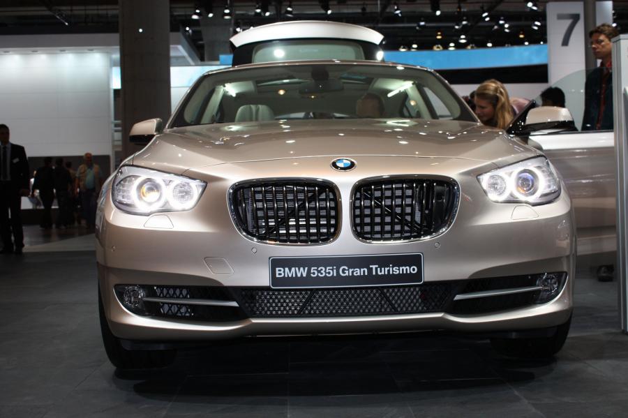  BMW 5-Series GT 2010 года  (фото 98 из 133)